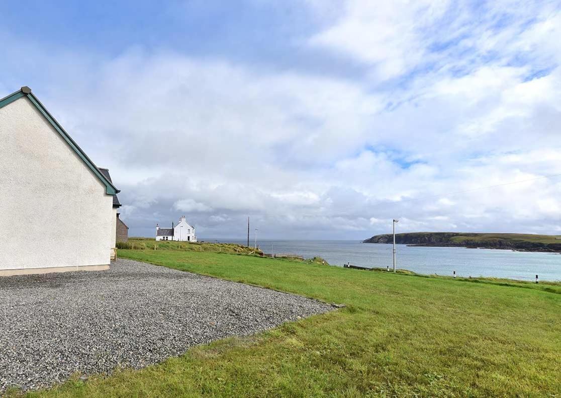 Taigh Eilidh Villa Port of Ness Exterior photo